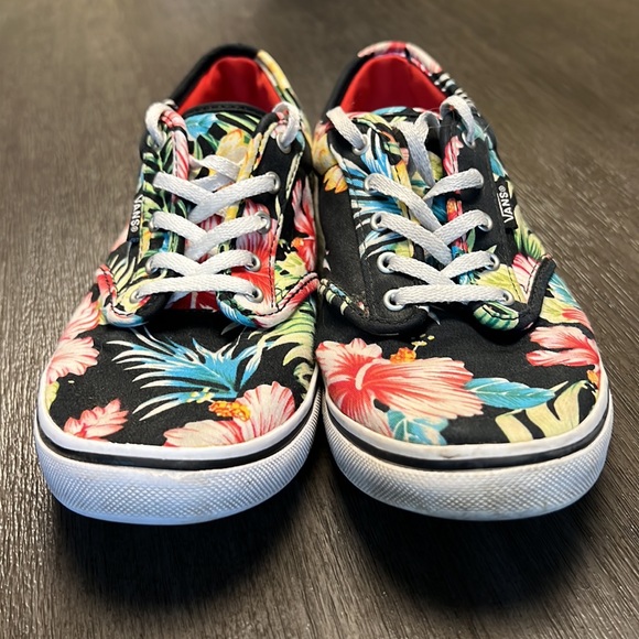 Women’s Vans Slip On’s Size 8 - Picture 6 of 7